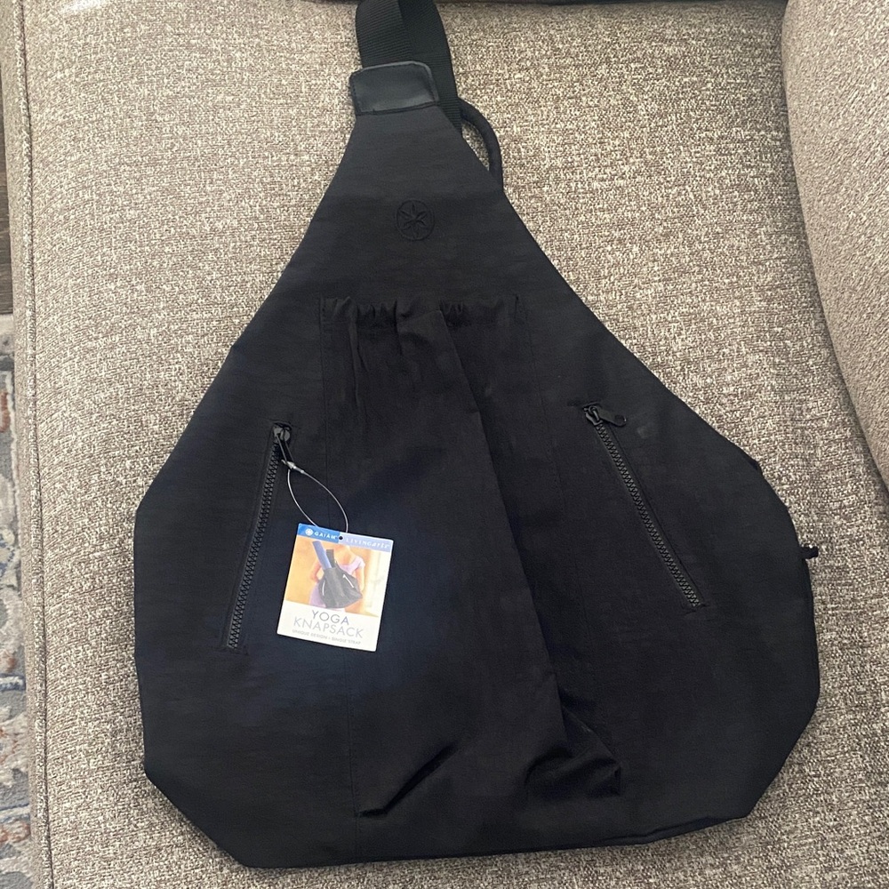 GAIAM Black Sling Backpack
